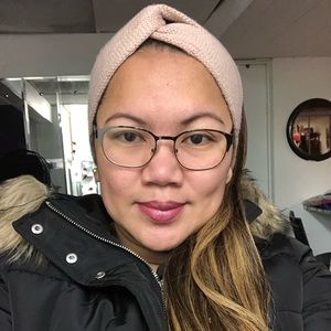 Meet your Posher, Clarissa